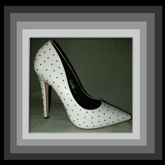 Cape Robbin Shoes - CAPE ROBBIN WHITE STUDDED HEELS